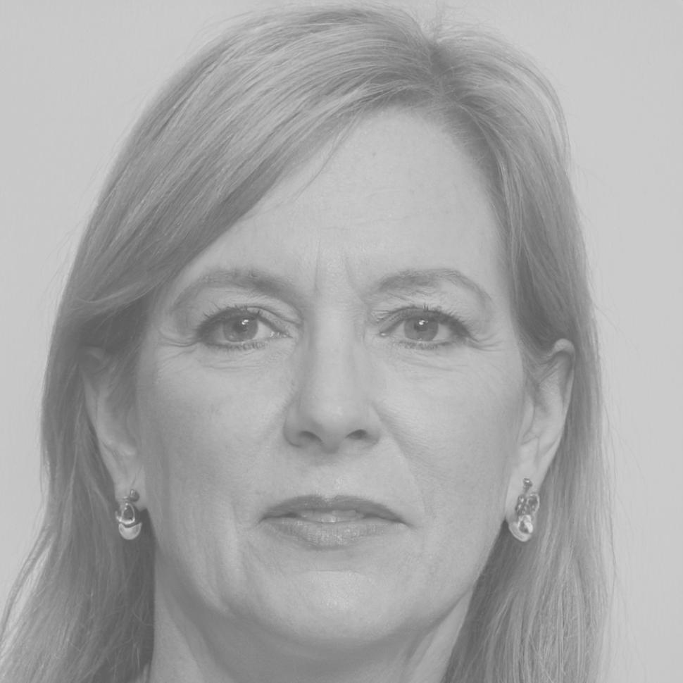 Finanzberaterin Marlene Hoffmeister in ihrem Bielefelder Büro
