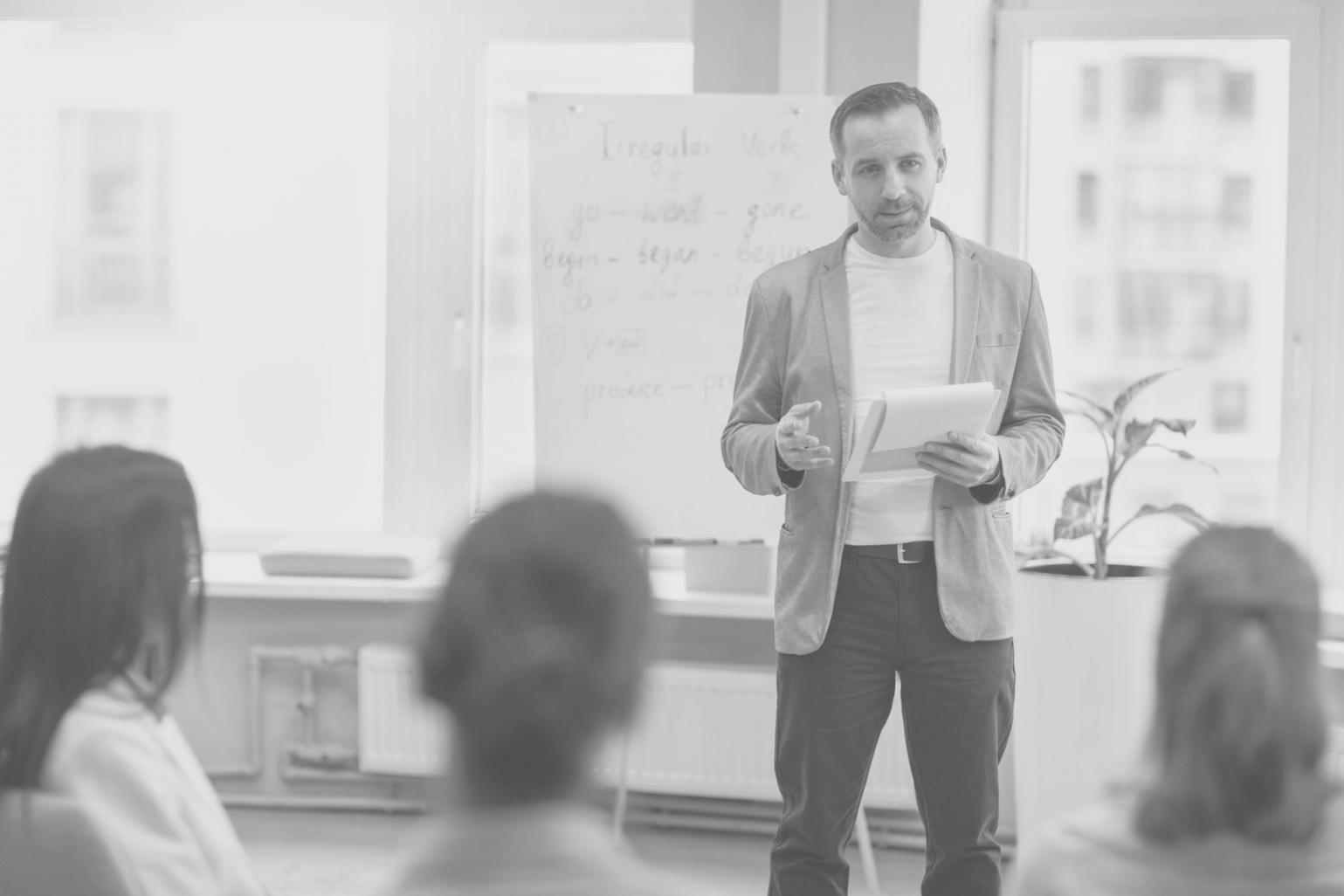 Teilnehmer beim praktischen Budgetierungsworkshop